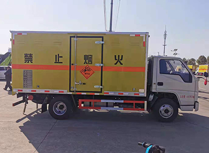 海淀爆破器材运输车技术升级与安全合规新趋势